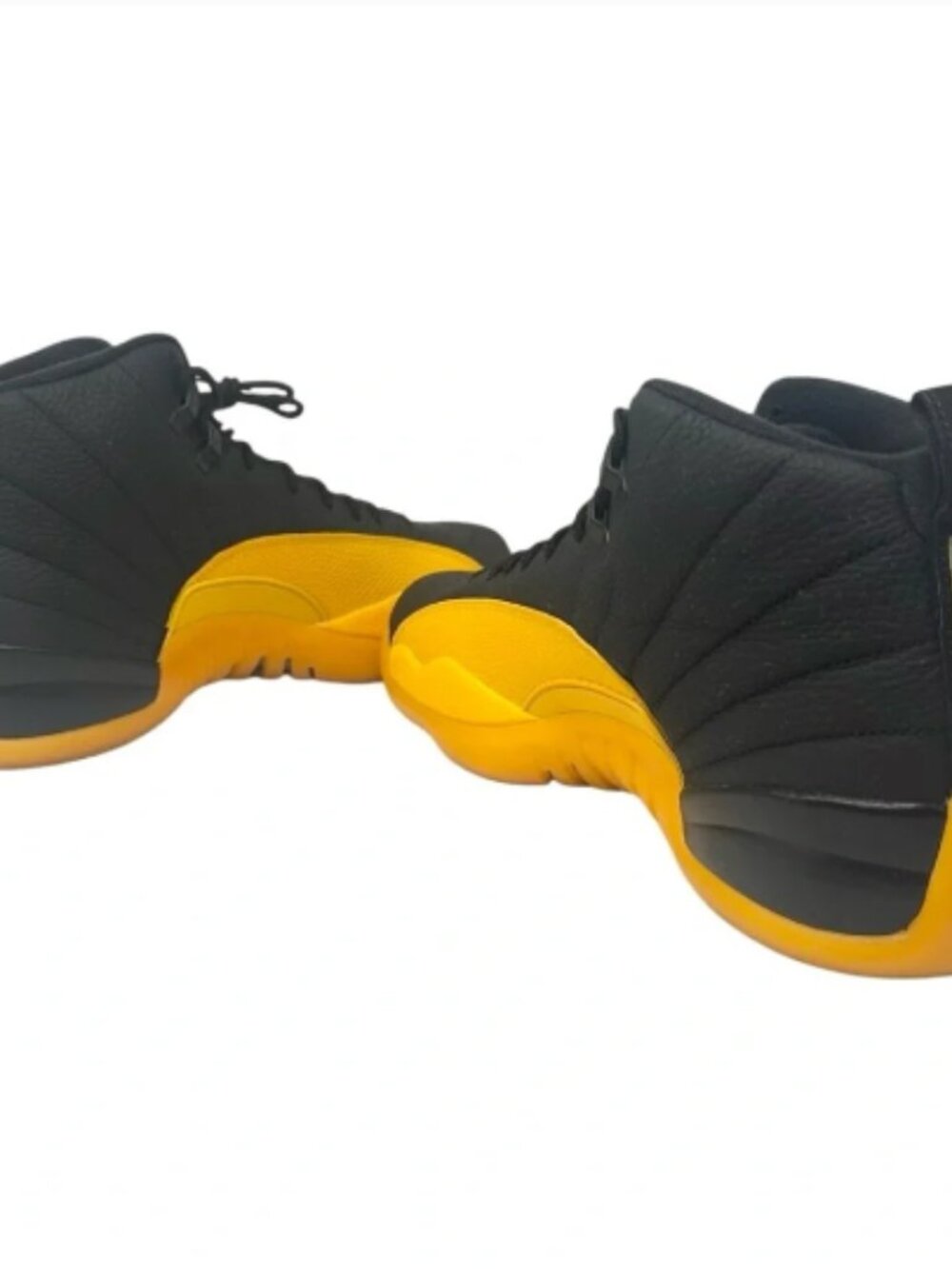 Air Jordan 12 Retro BlackUniversity Gold